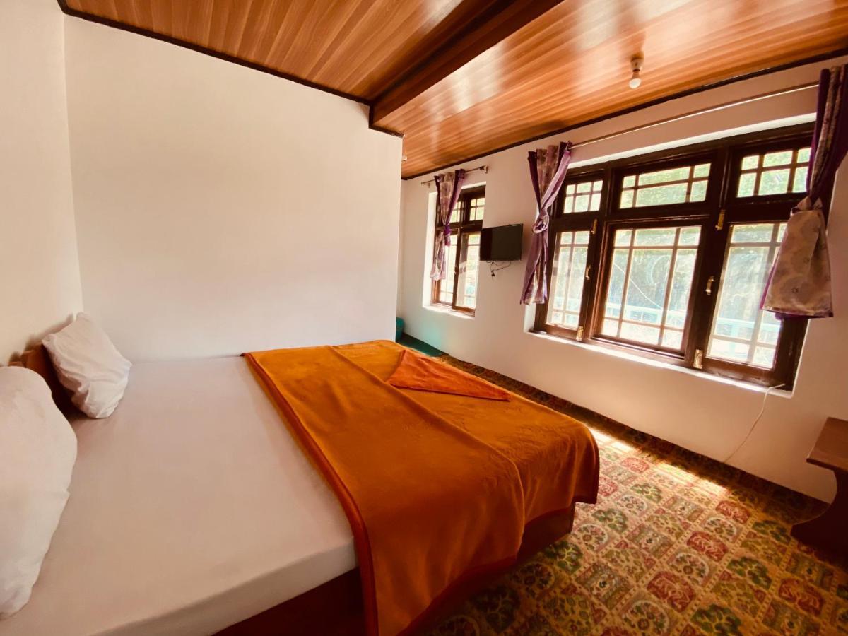 Hotel Border View 卡尔吉尔 外观 照片