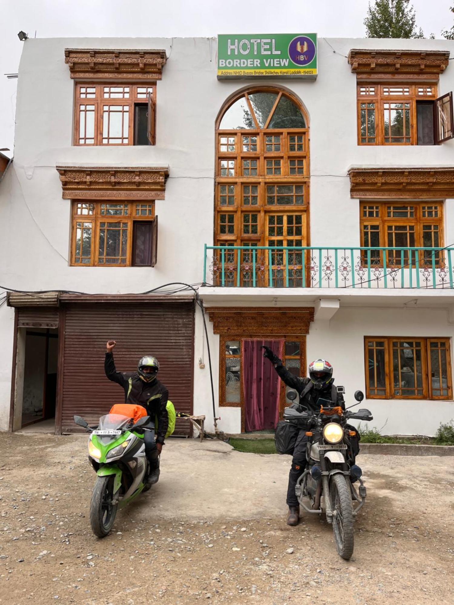 Hotel Border View 卡尔吉尔 外观 照片