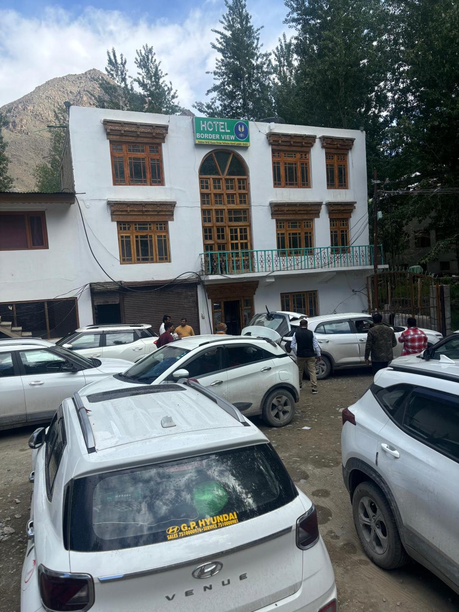 Hotel Border View 卡尔吉尔 外观 照片